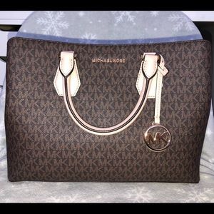 Michael Kors Camille Large Logo & Leather